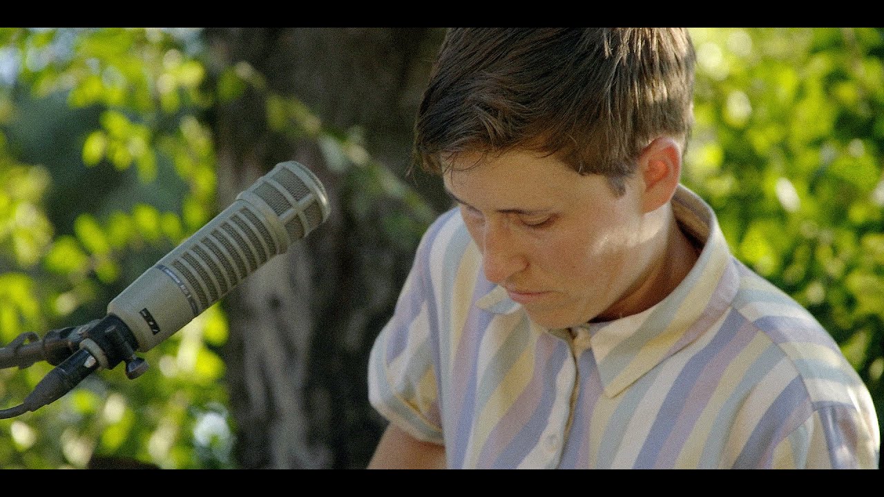 Mimi Gilbert - Yellow House Session (Full)