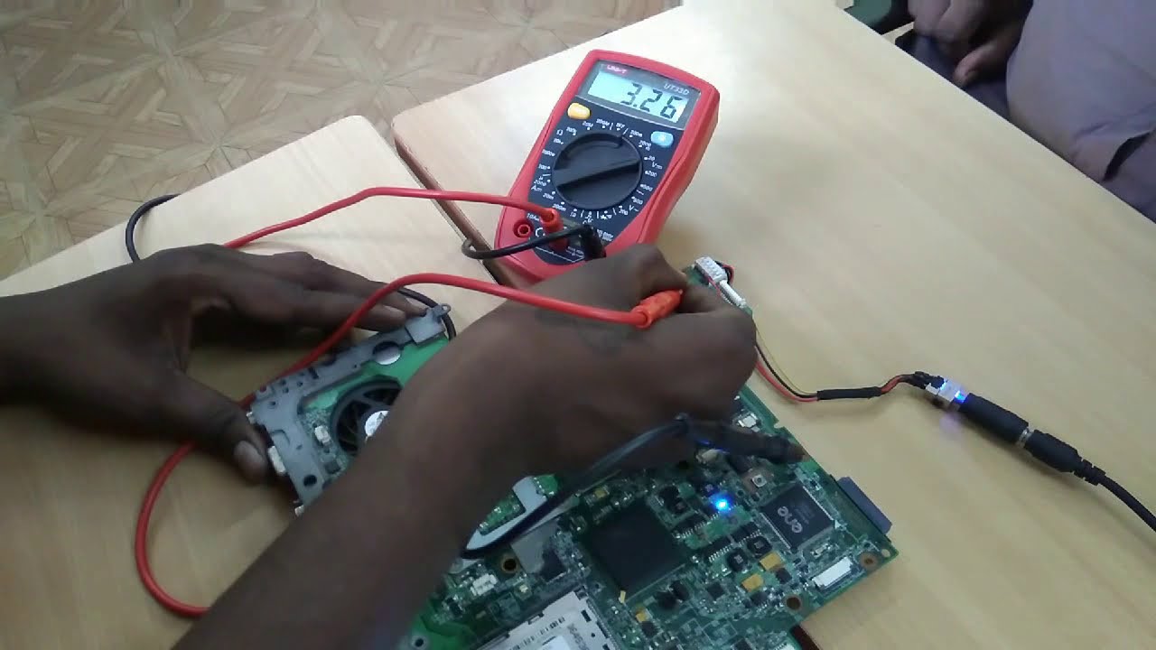 Hp DV3000 Power On No Display (லேப்டாப் சர்விஸ் தமிழில்)