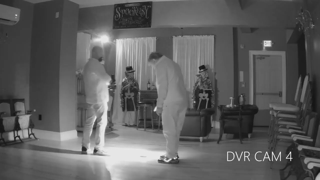 Shanley Hotel: Full dice experience.