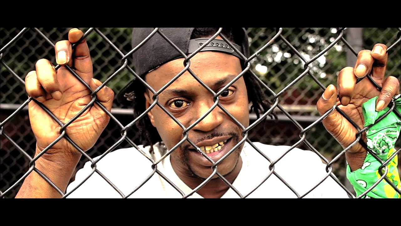 PEOPLE WITHOUT SHOES  -  NAPPYHEAD ASSASSINTION (OFFICIAL VIDEO)