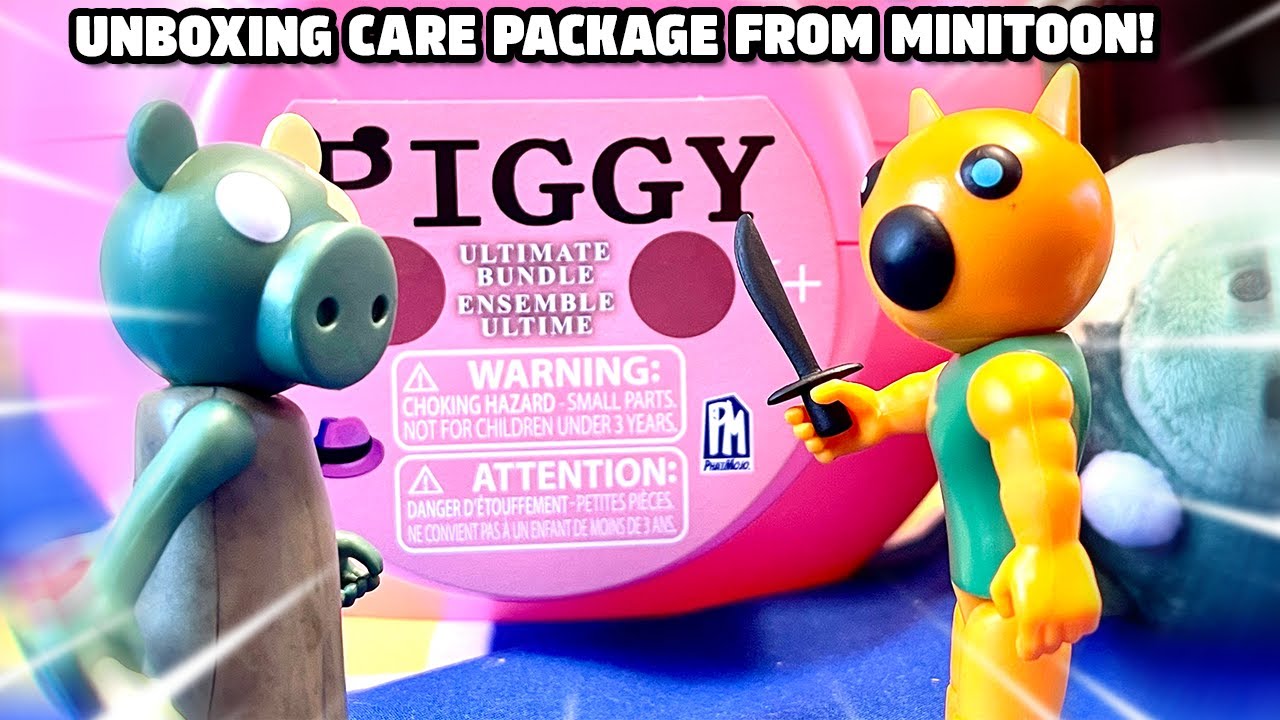 MINITOON SENT ME  A PIGGY CARE PACKAGE!! UNBOXING ROBLOX PIGGY TOYS!!