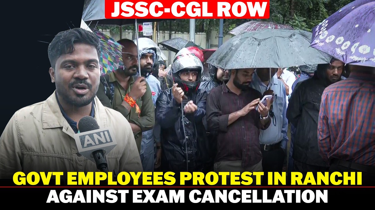 JSSC-CGL Row: Govt Employees Protest in Rain Outside Jharkhand Secretariat Against Exam Cancellation