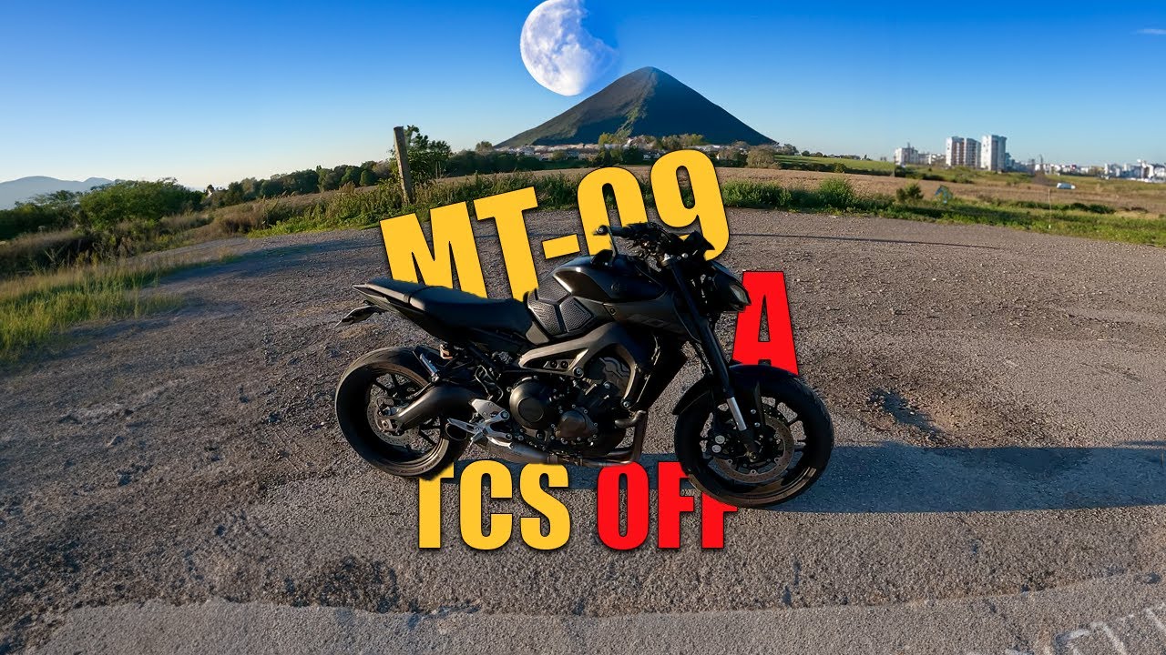 JE TEST LA MT-09 2018 SANS ASSISTANCE (TCS OFF, MODE A)