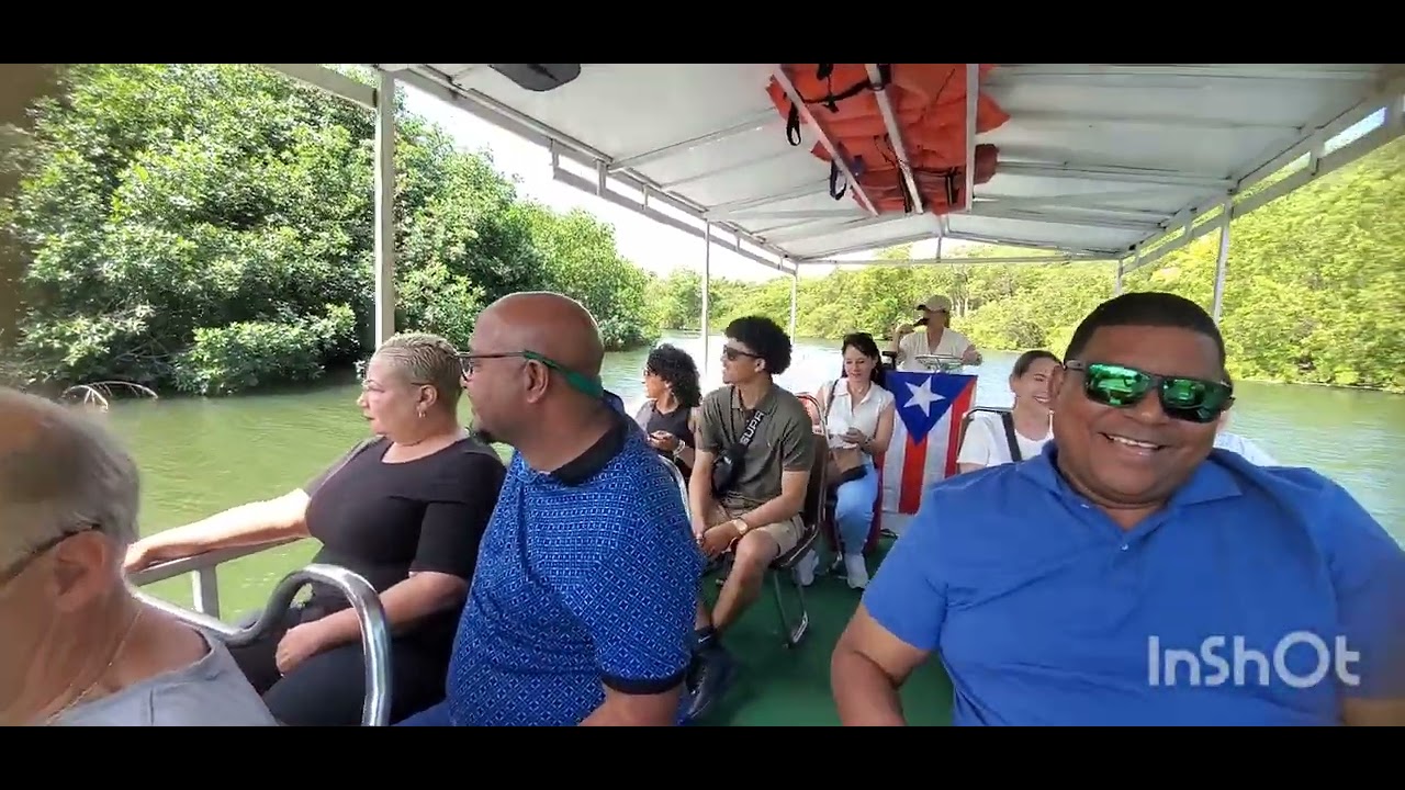 A boat ride on La Paseadora down the Rio Espiritu Santo, Rio Grande Puerto Rico 🇵🇷