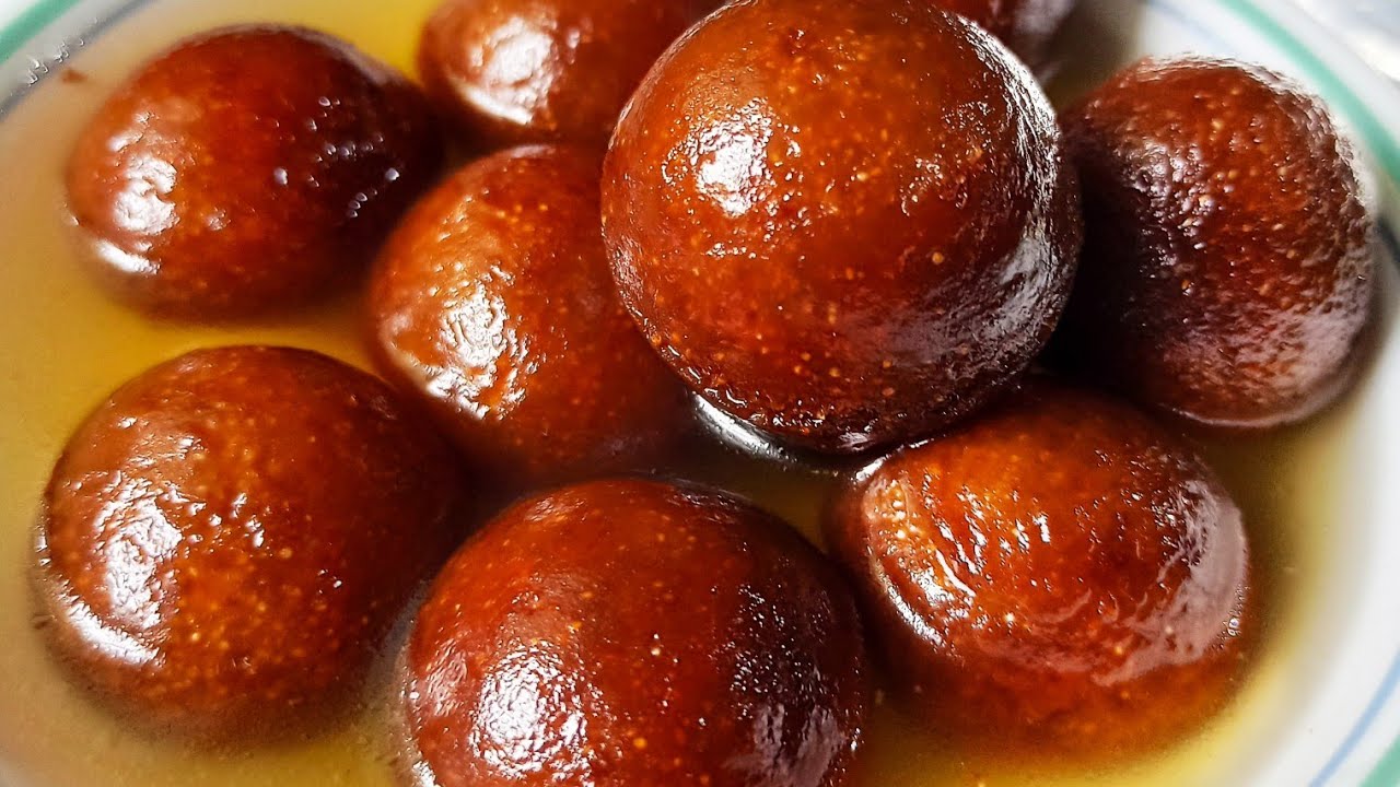 সবথেকে সহজ পদ্ধতিতে কম উপকরণে বাঙালির প্রিয় মিষ্টি পান্তুয়া রেসিপি | নরম তুলতুলে পান্তুয়া |