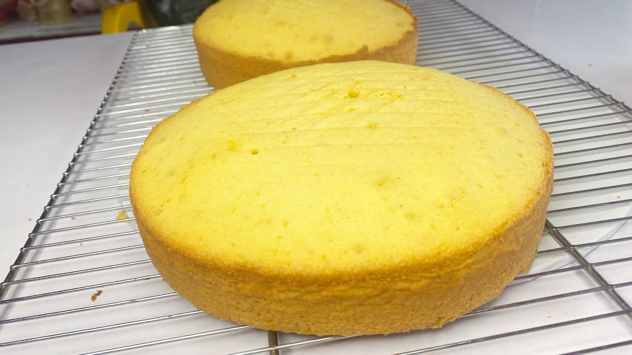 Simple vanilla cake /  how to make vanilla cake