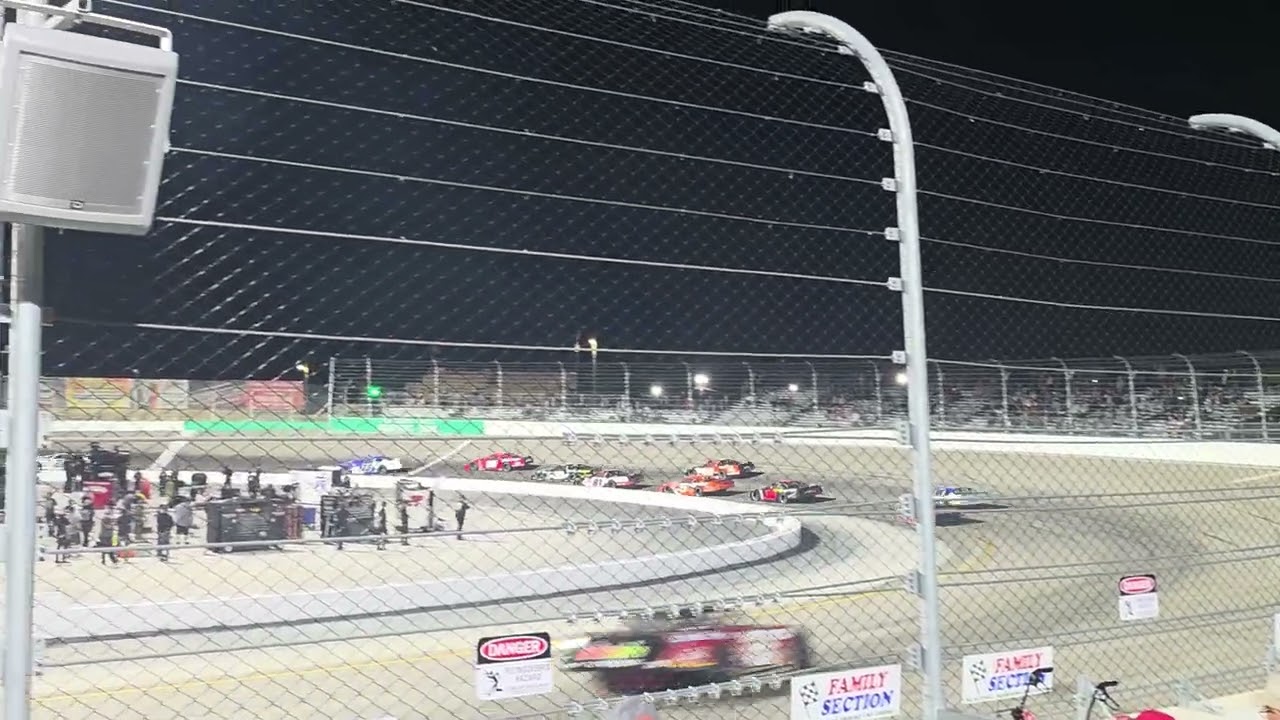 Owosso speedway ASA Stars National Tour Michigan 300 last restart to finish ( Bubba Pollard wins)