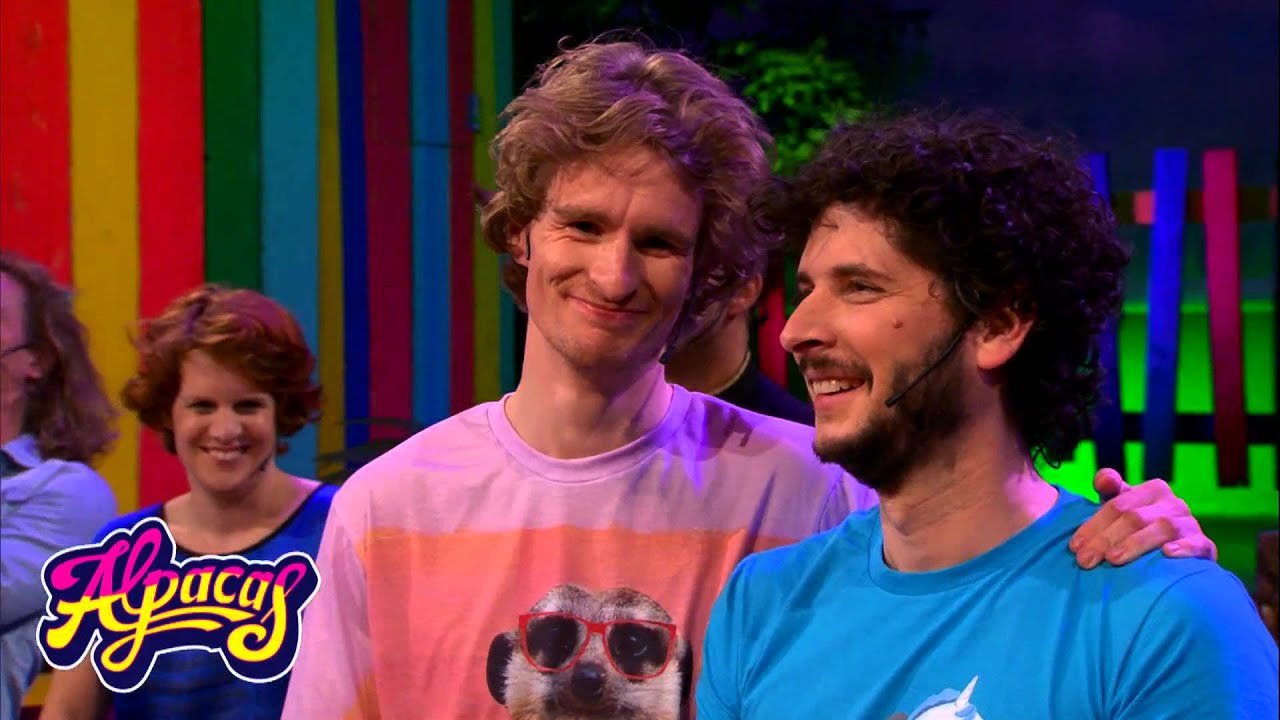 Peter wordt versierd bij het concert van Metallica