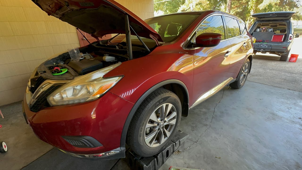 2014 Nissan Murano Oil Change and Tire Rotation