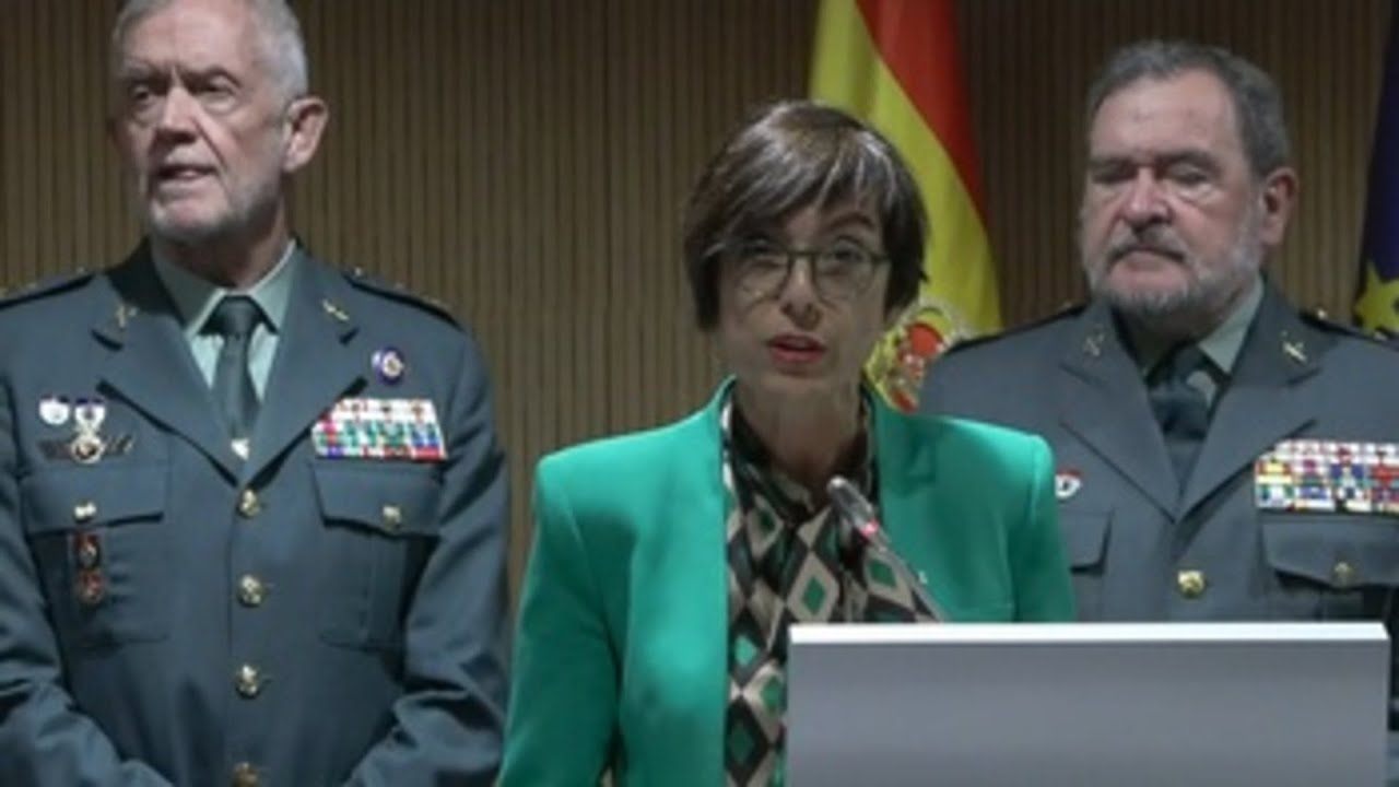 Dimite la directora general de la Guardia Civil