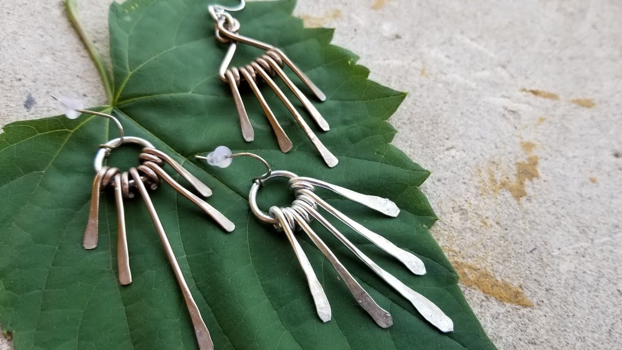 Paddle Earrings Tidbit