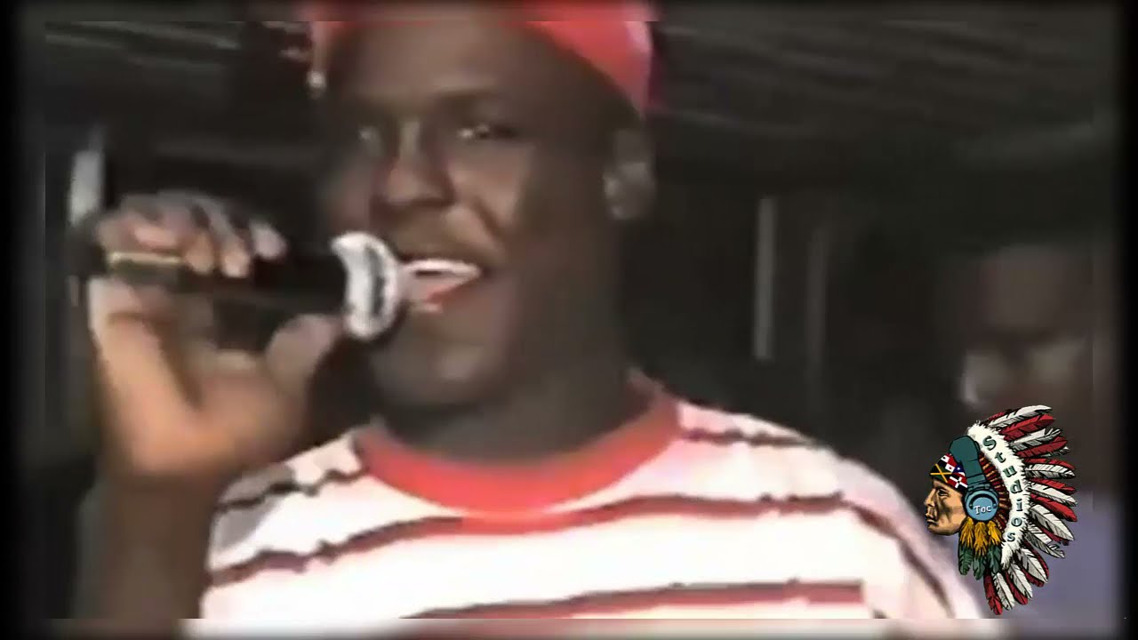 A Gal A Watch You - Blacka Ranks & Alton Black toc studios