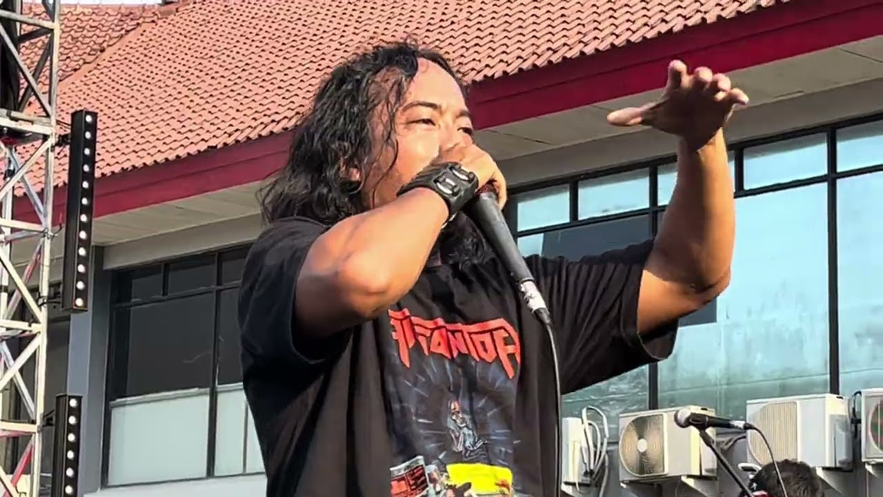 ILMU TENTANG RACUN  —  KOMUNAL Live @SYNCHRONIZE 2025