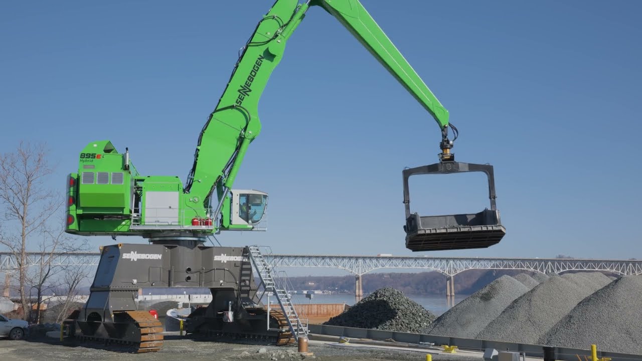 Quarry ASMR: Sennebogen 895E