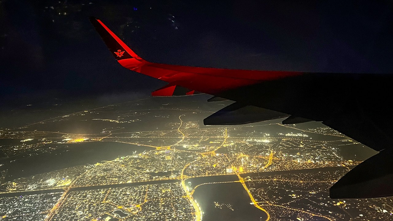 Saudia A321 Night Landing in Jeddah