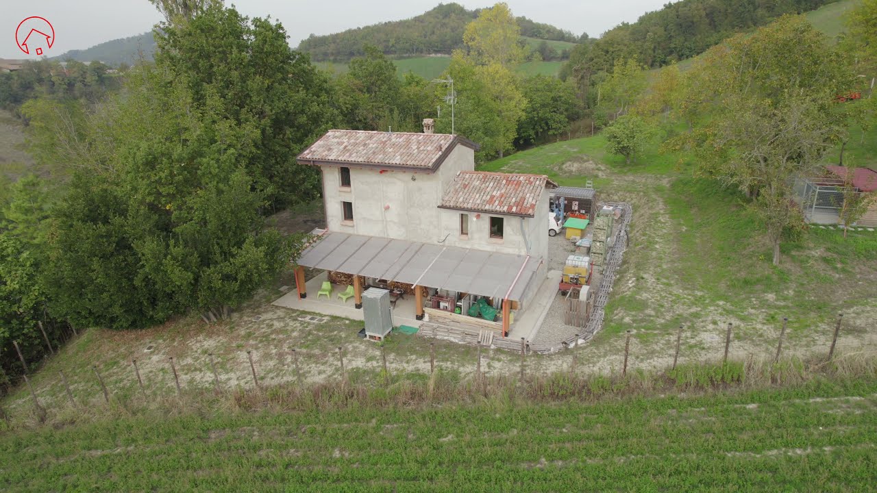 RUSTICO RISTRUTTURATO - TENUTA AGRICOLA - GRASSANO