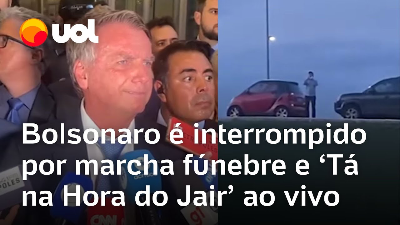 Bolsonaro ouve marcha fúnebre e 'Tá na Hora do Jair Já Ir Embora' de trompetista ao vivo; vídeo