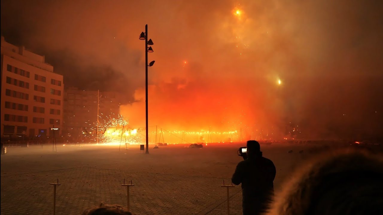 5000 salutes mascleta nocturna - pyrofreaks katwijk 2025 vuurwerk