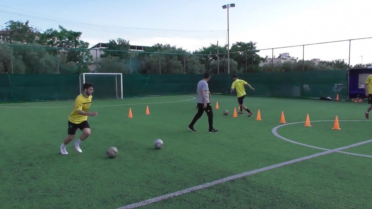 soccer training ideas 26 (Technical driving skills with finishing on goal)