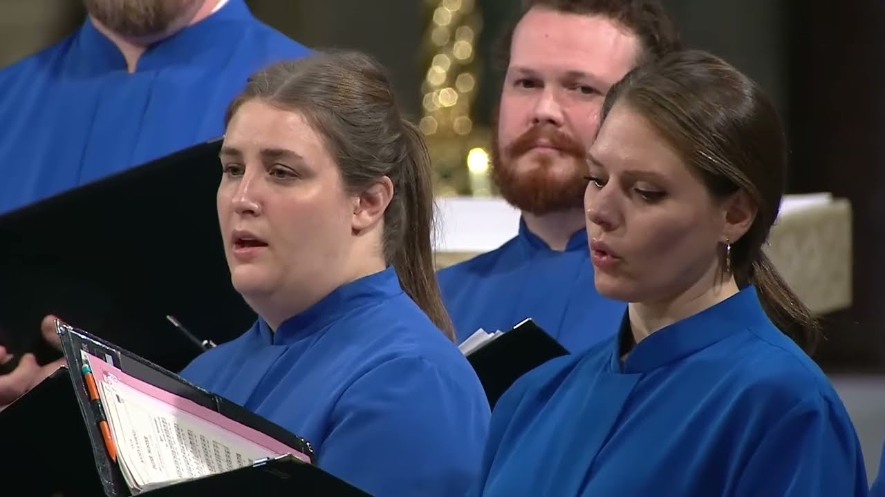 Ave Verum Corpus (Poulenc) - Choir of the Basilica of the National Shrine