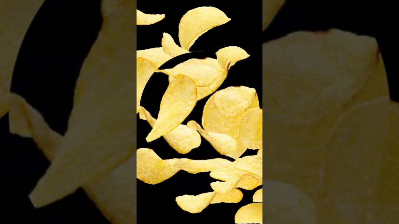 Crunch Time: Realistic Potato Chip Eating Sound Effect (High-Quality Audio) #food  #satisfyingsounds