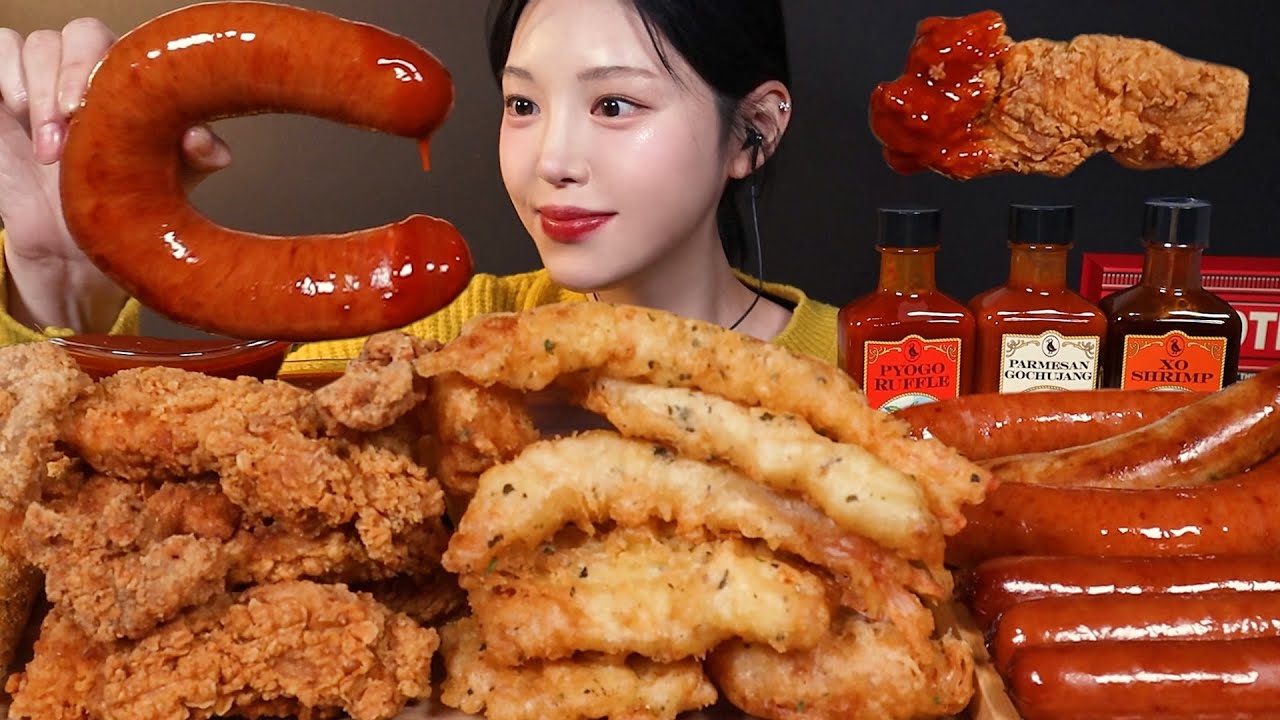 SUB)칼로리 폭탄 KFC 후라이드치킨에 대왕킬바사 피쉬앤칩스 먹방! 하랜띵스 소스에 푹푹 찍어 먹어볼게요 Chicken & Sausages Mukbang Asmr