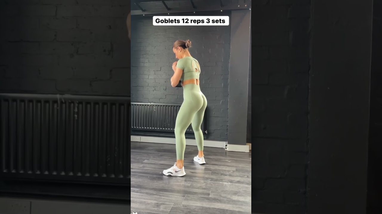 NEW GIRL AT THE GYM WORKOUT