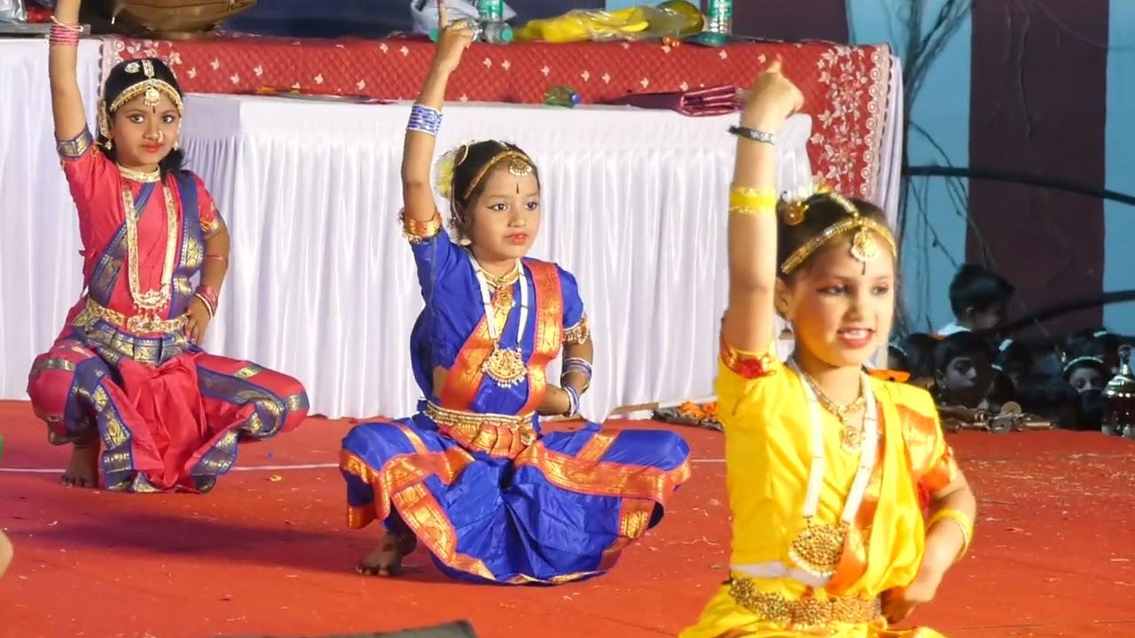 4TH ANNUAL GATHERING -  STD 3rd (ANNAPURNA DEVI THEME)