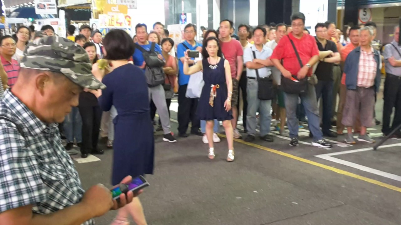 旺角羅文 嘉賓小龍女 ------- 06/05/2017 何日君再來 (原唱:費玉清)