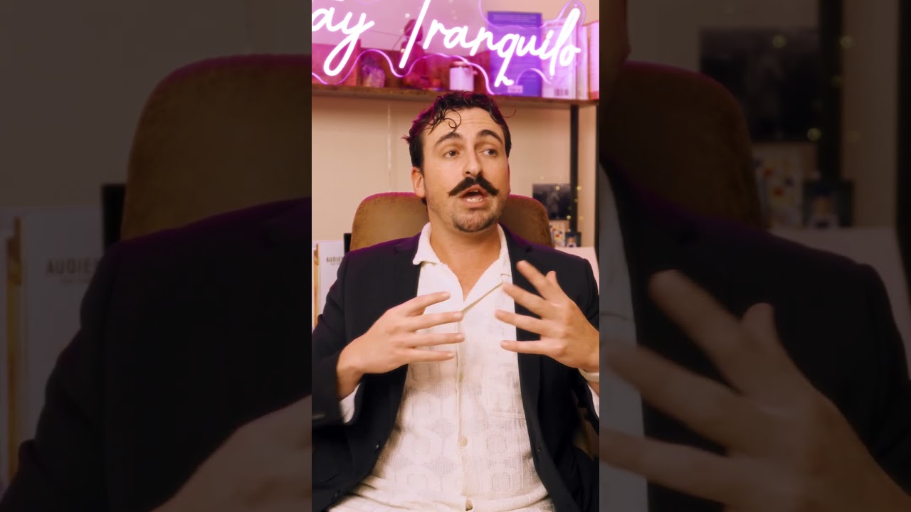 Pros And Cons of Starting a Business - Stay Tranquilo Podcast 🎙️ 🎄 #shorts #staytranquilo