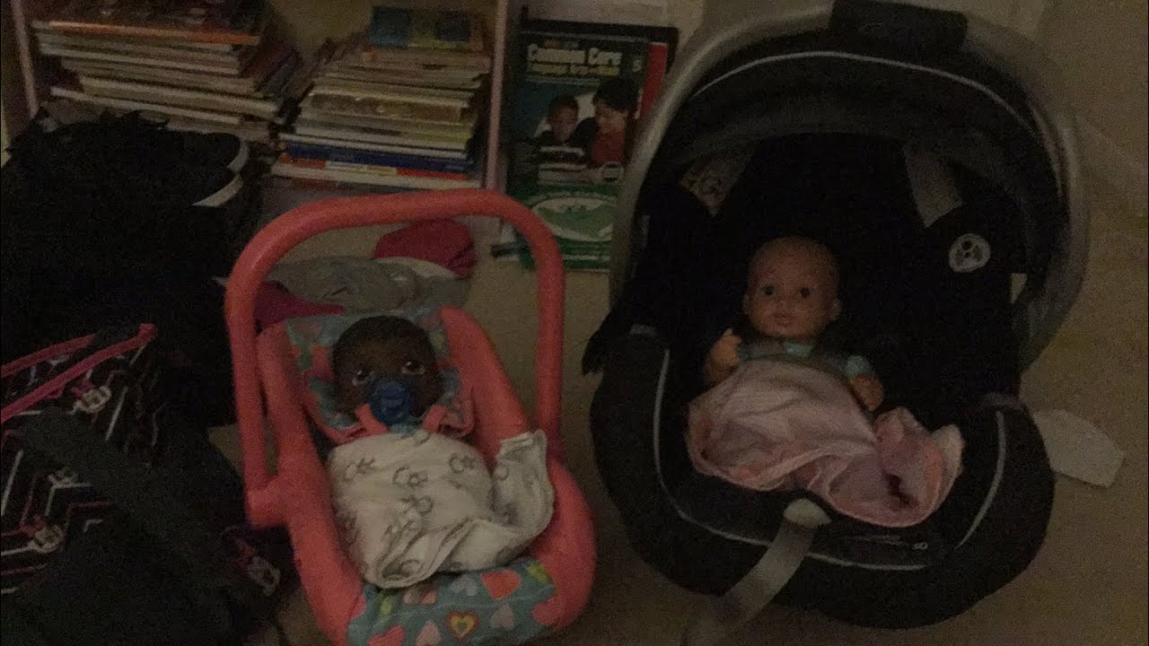 After daycare routine with baby alive and water baby