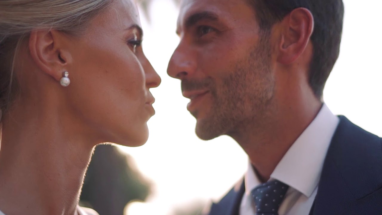 Cloisters of San Francesco and Villa Antiche Mura, Sorrento wedding. Sophisticated Weddings Italy.
