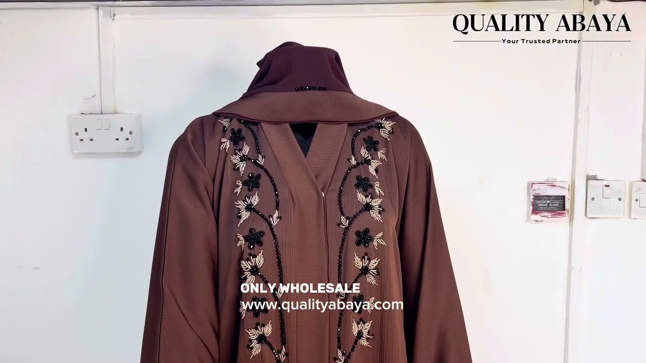 Zoom Fabric new handicraft Dubai Arabian Abaya Design sku: 580624 | Wholesale abaya | Dubai Abaya