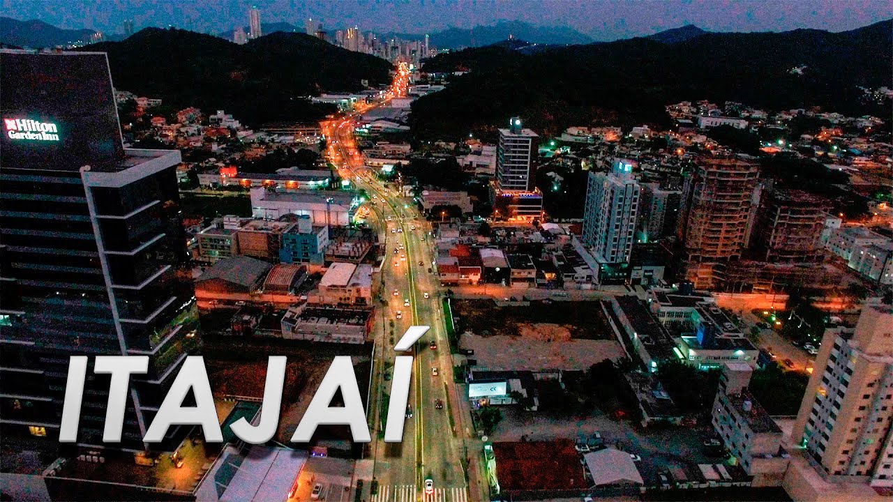 Conheça Itajaí em Santa Catarina - Vôo Noturno por Drone 4k