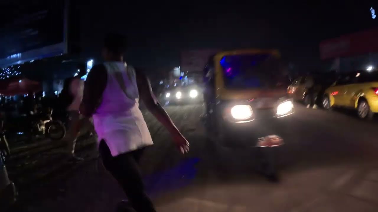 Walk around a street at night in Kinshasa, DR Congo