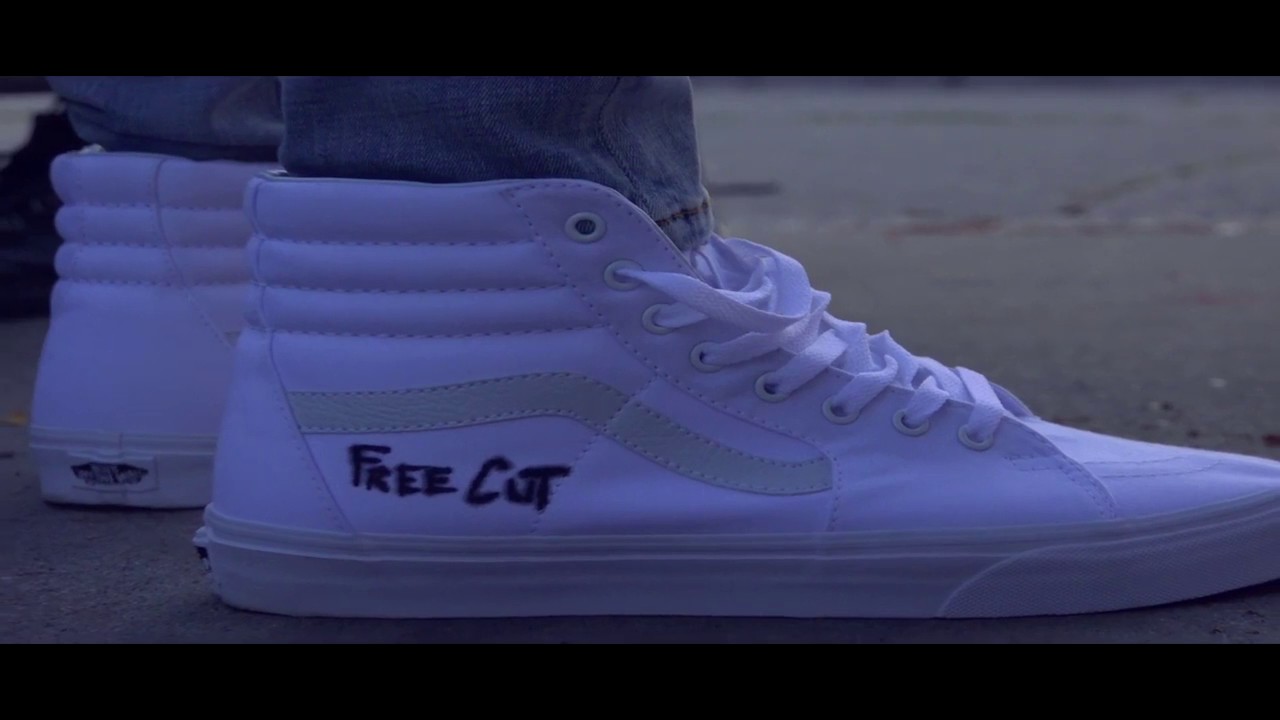 ROAD RUNNERS - Costa Heysus & Kill Bill - 2 Much ( OFFICIAL VIDEO)