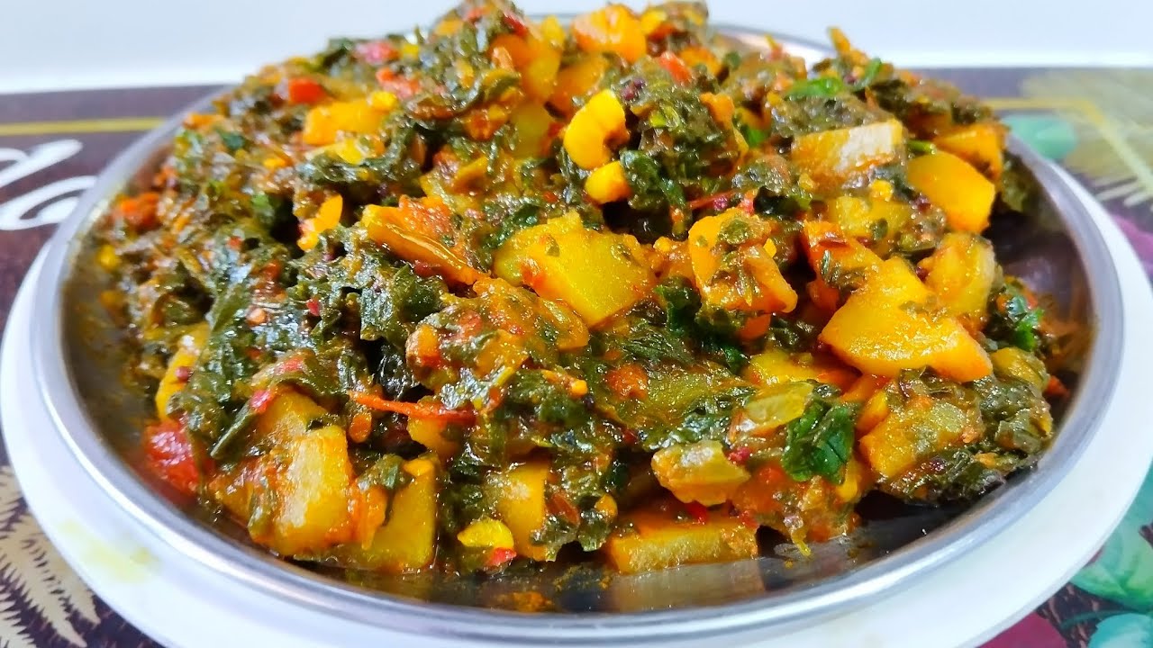टेस्टी आलू पालक की सब्जी एक बार इस तरह जरूर बनाये | Aloo palak ki sabji recipe in hindi