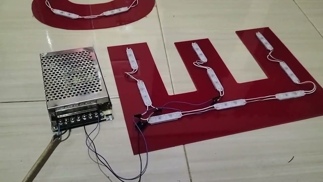 Memasang lampu led pada huruf timbul