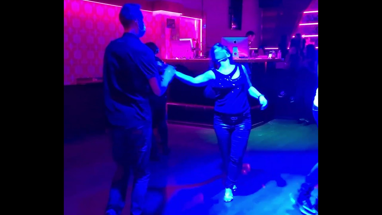 Gabi y Nuria en Manisero. LambaZouk Time!ZoukLambada Bcn