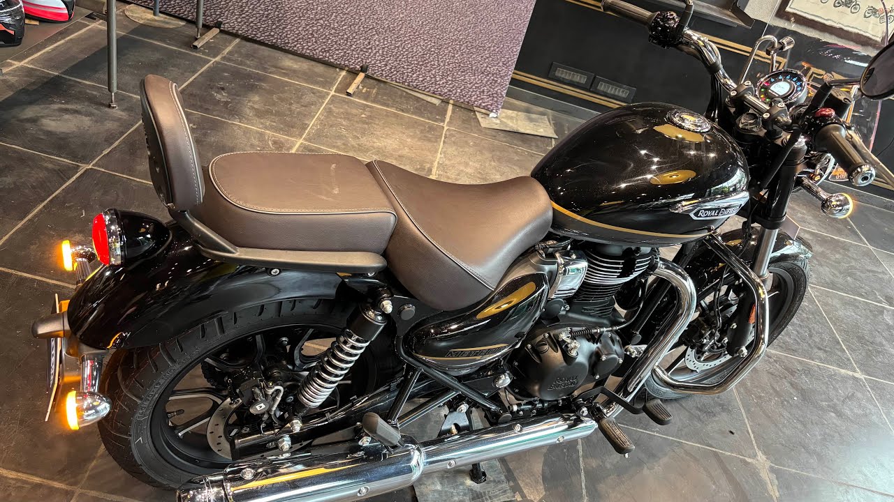 Обзор топовой модели Royal Enfield Meteor 350 2025 года | Обновление информации о ценах на дорогу...