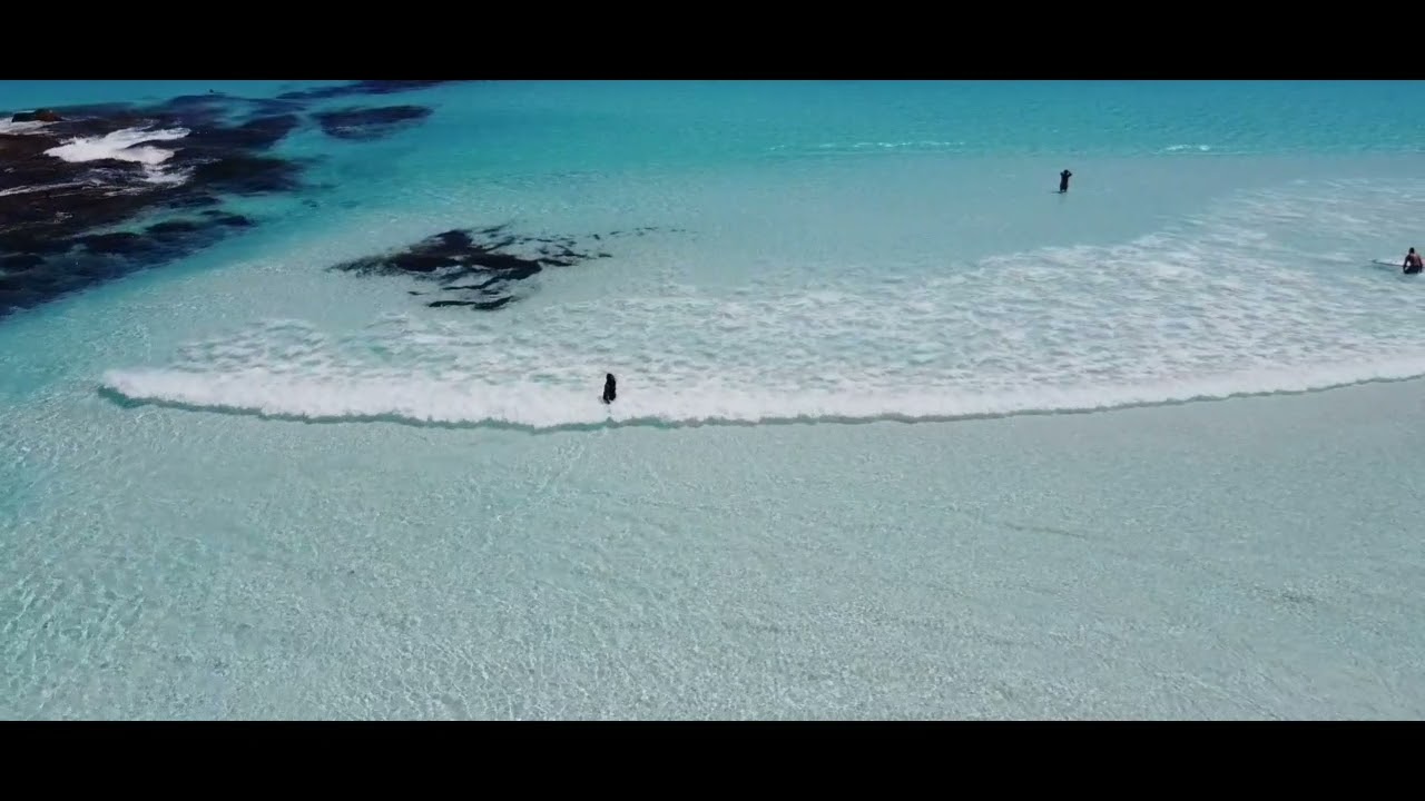 the clear waters of Lucky Bay, Esperance