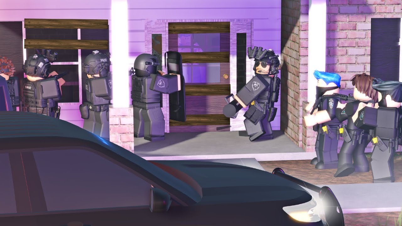 Беглец забаррикадировался внутри Дома!