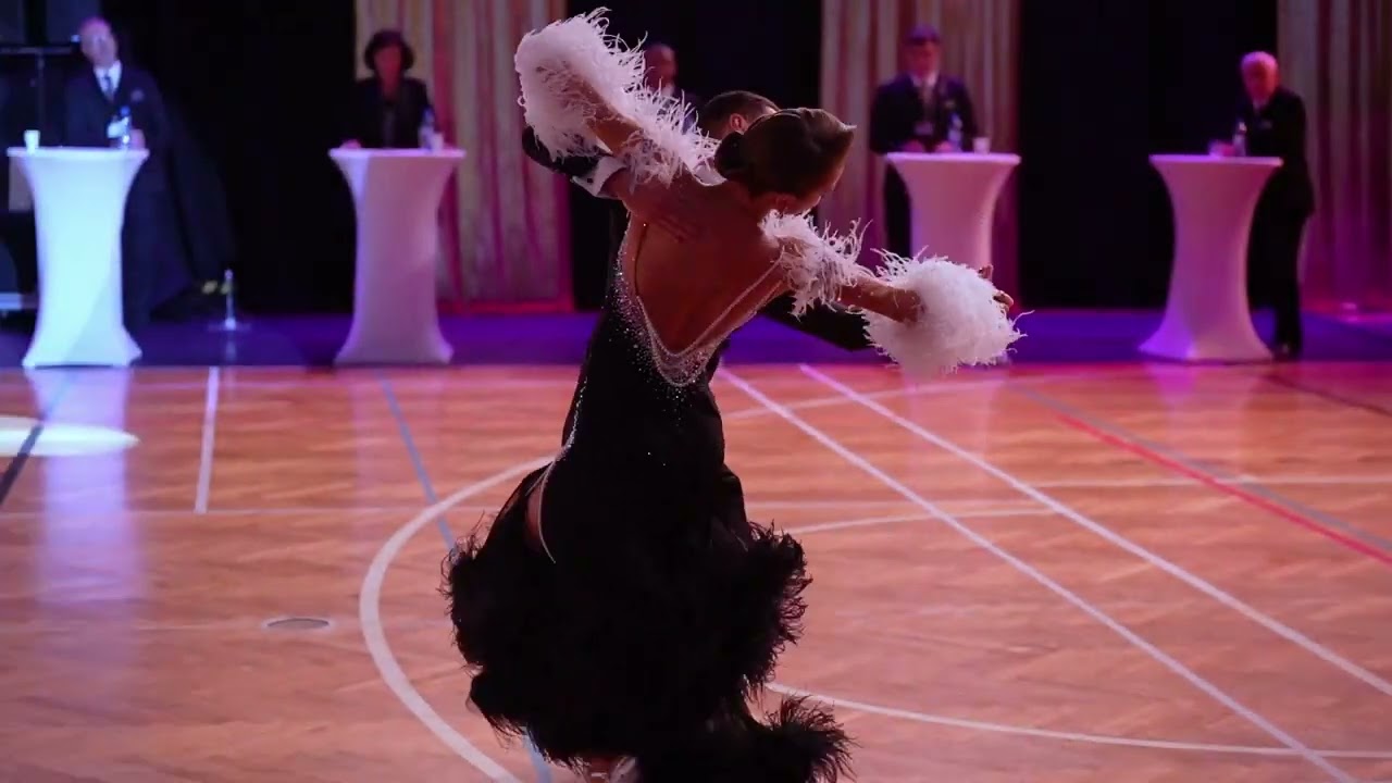 Paweł Subczyński & Aleksandra Kucharska | #slowfox | WDSF International Open Standard | SF