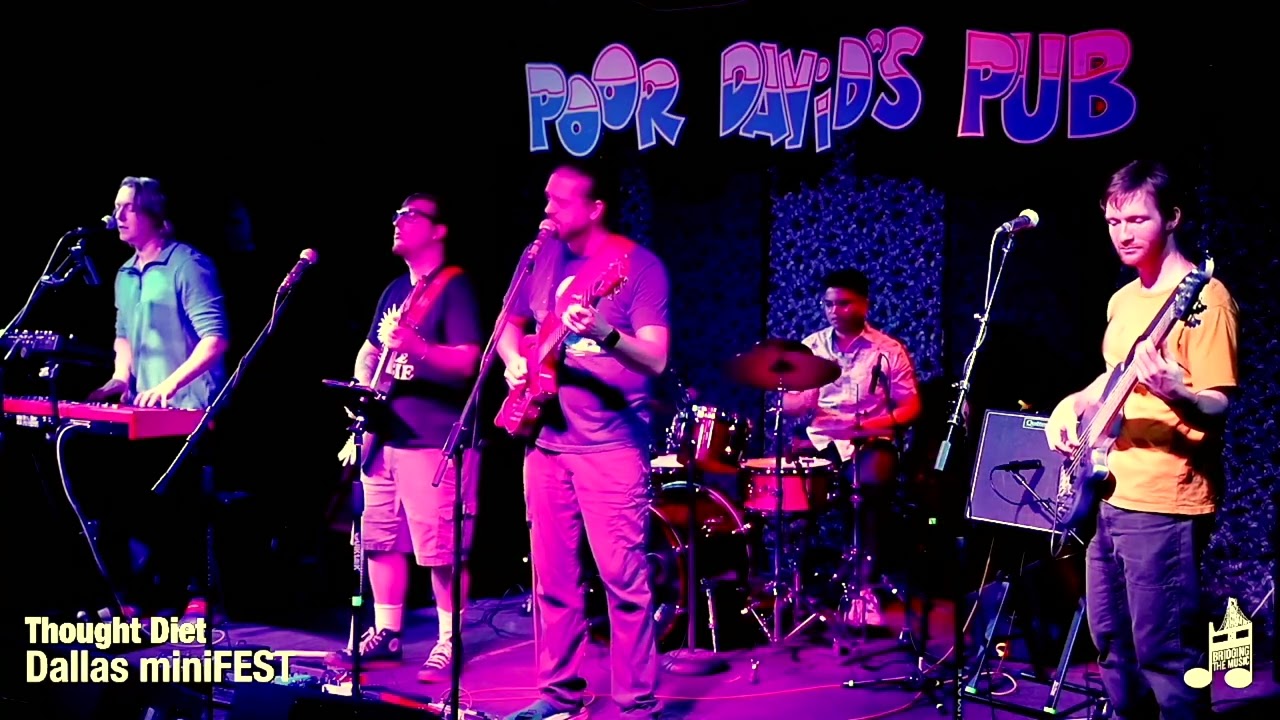 02 Fallin' To Pieces - miniFEST at Poor David's Pub in Dallas, TX 11/8/2025