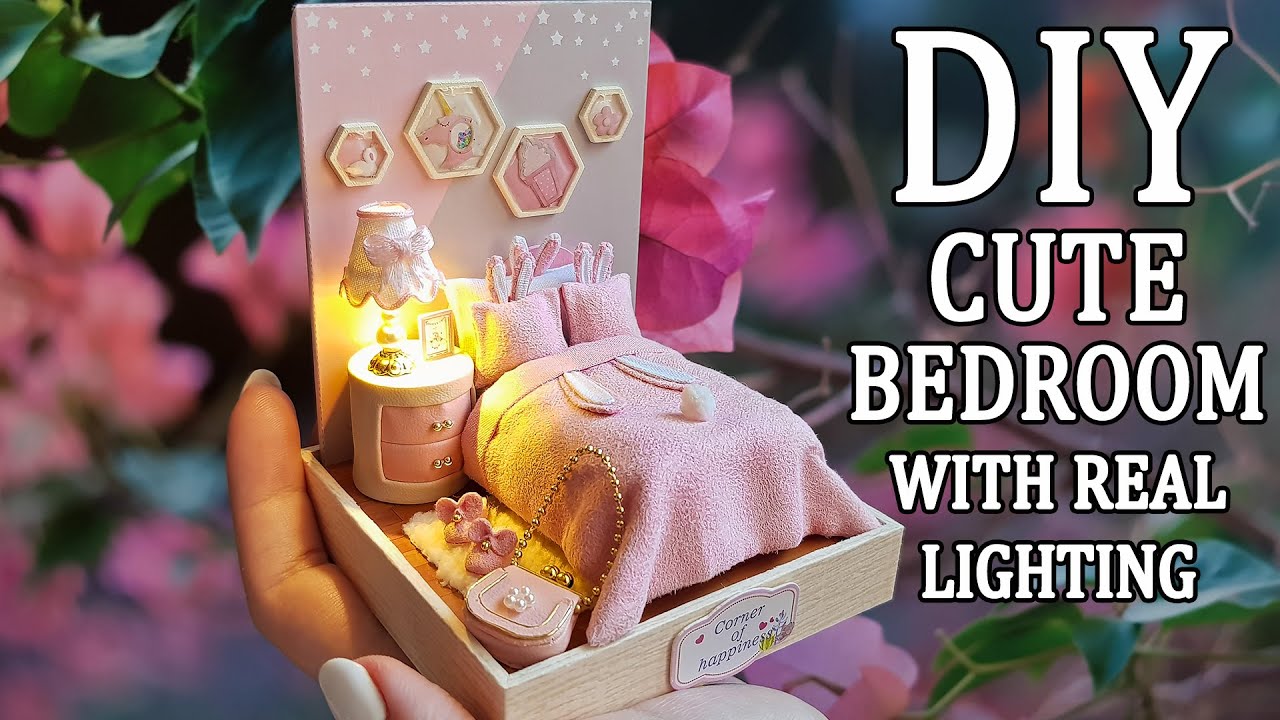 Miniature Pink bedroom ー DIY dollhouse kit Corner of happiness ー Cute room