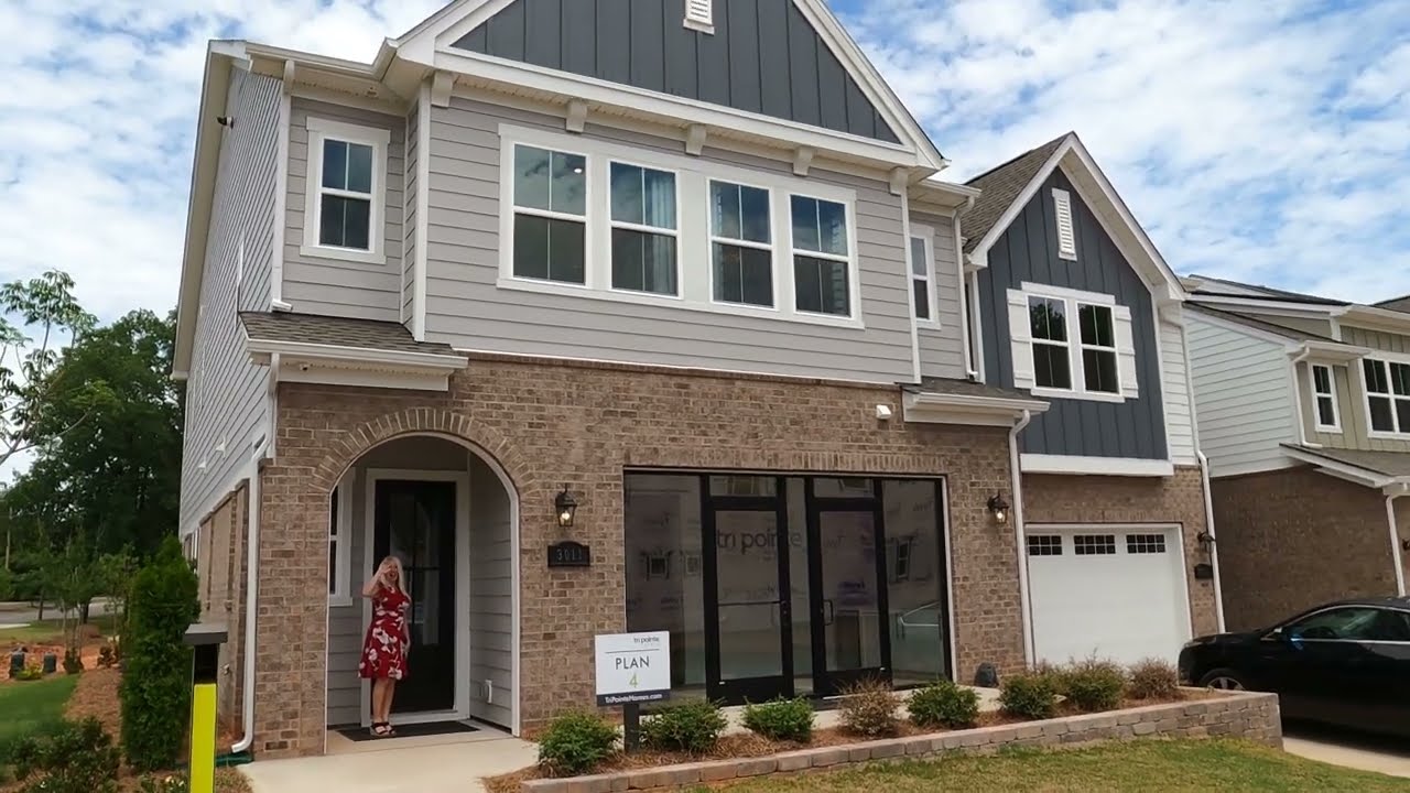 Luxury Townhome Living in Charlotte NC [New Homes!]