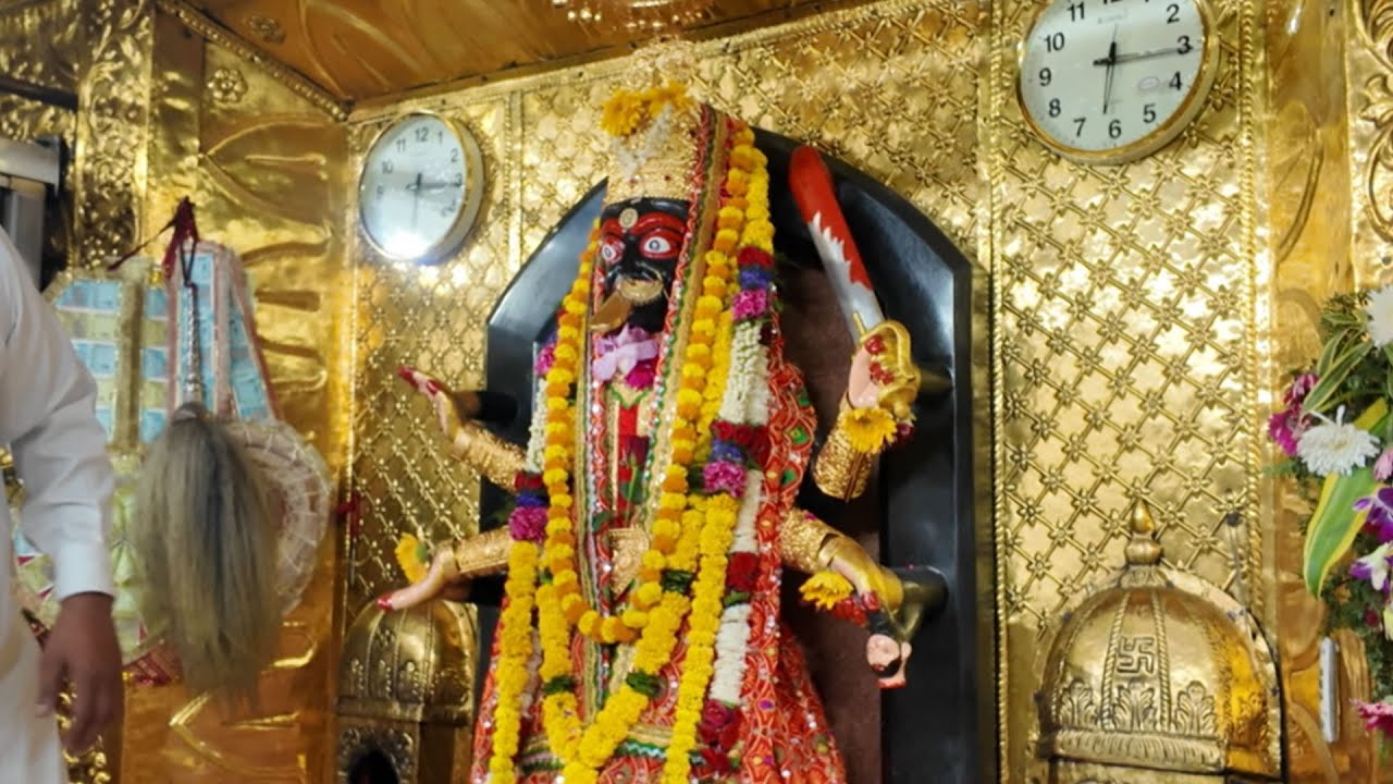 1st Navratri Live Darshan | Sri Kali Mata Mandir Patiala  🙏 @ArtistBandhuZ