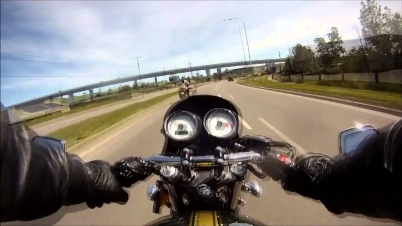 2014 Triumph Thruxton 900 Test Ride