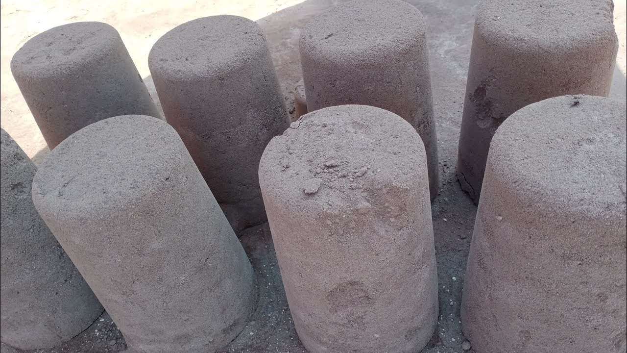 ASMR: Sand Equal Mud Dipping Crumbling into Foamy Water#asmr #cementasmr #relaxingsounds
