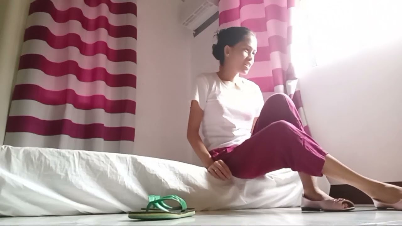 Open toes loose flat shoes vlog 40